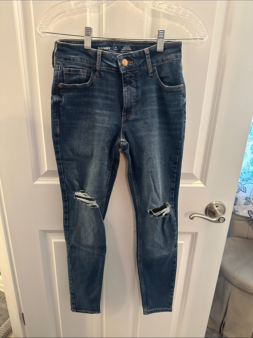 Old Navy Women's Dark Wash Ripped Skinny Jeans